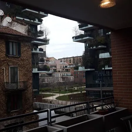 Apartment Vista Bosco Verticale